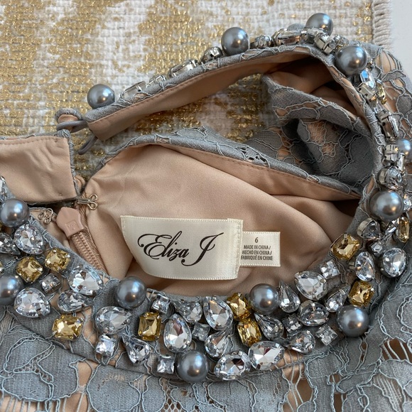 ELIZA J Grey Lace Dress With Jeweled Neckline | Size 6 | Wedding/Cocktail - Picture 11 of 15